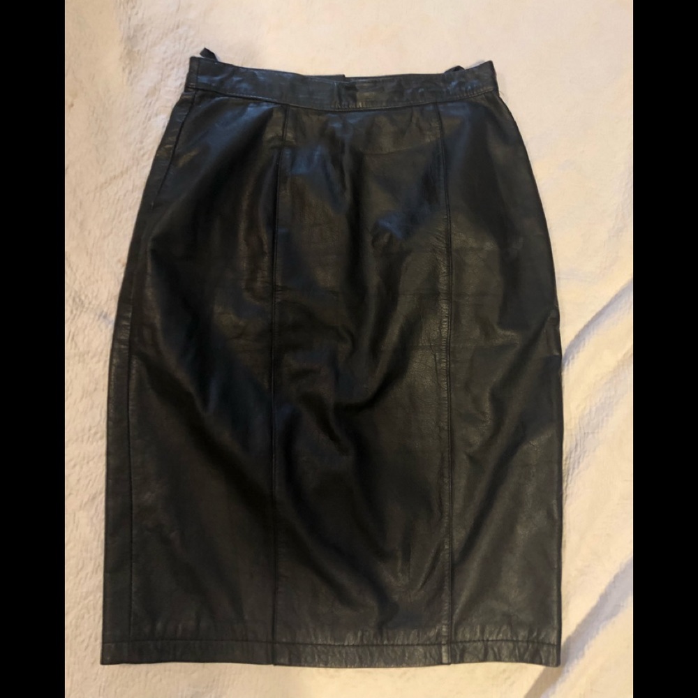 Vintage 100% leather skirt